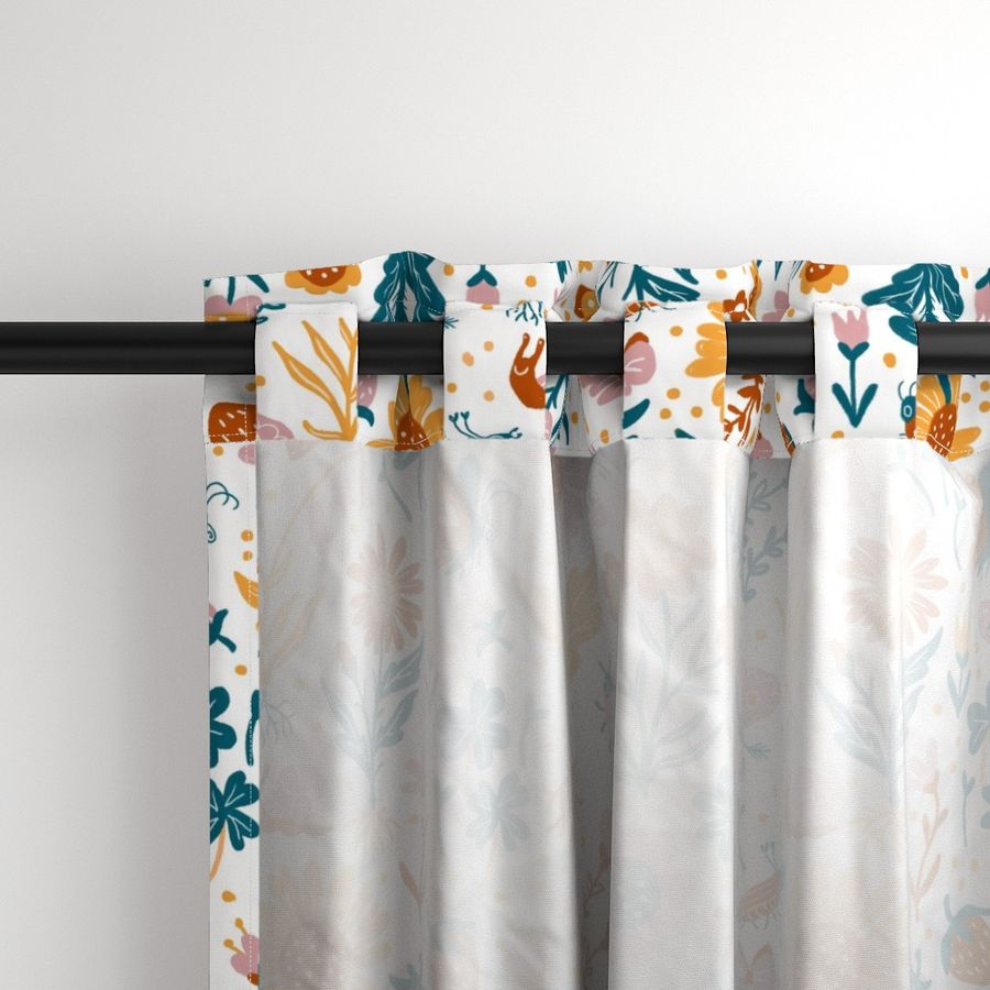 HOME_GOOD_CURTAIN_PANEL