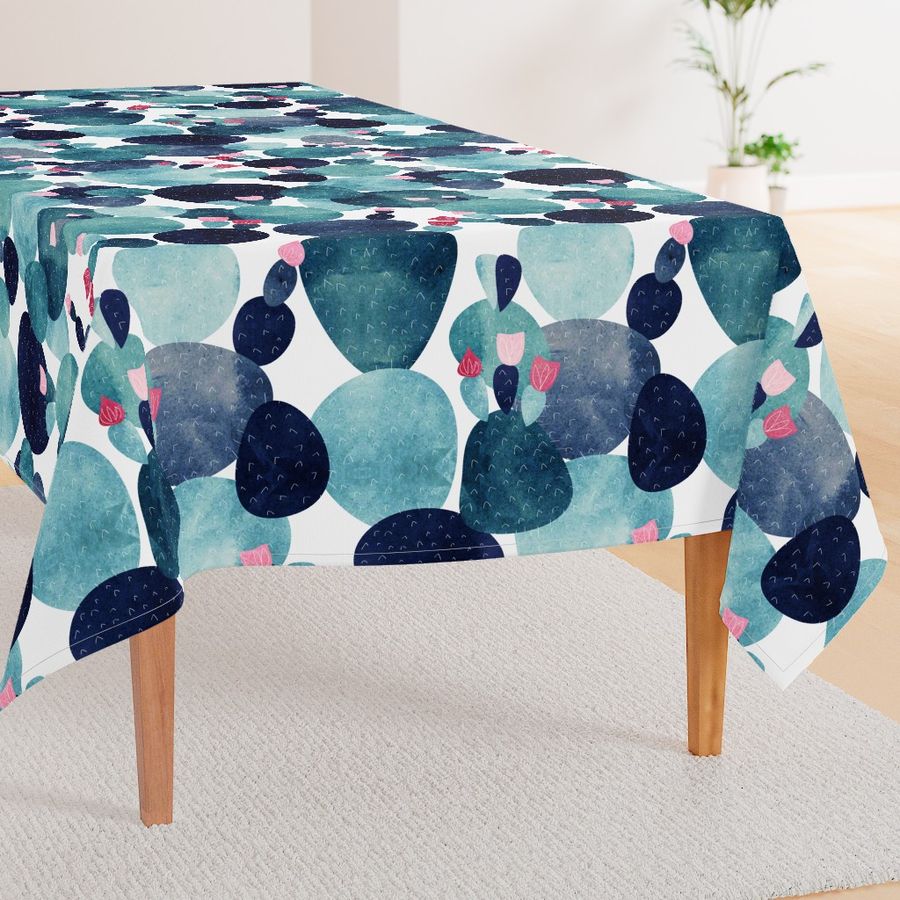 HOME_GOOD_RECTANGULAR_TABLE_CLOTH