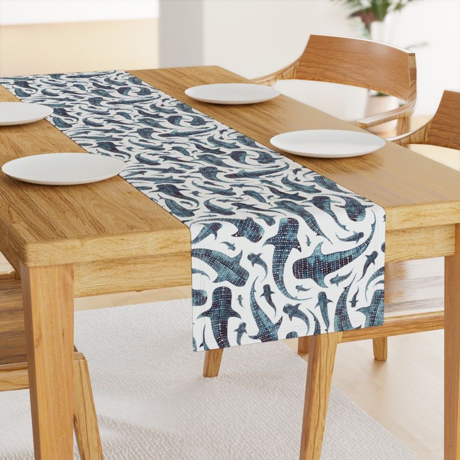 HOME_GOOD_TABLE_RUNNER