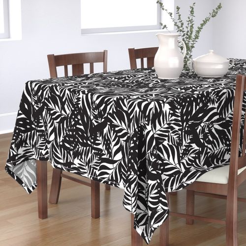 HOME_GOOD_RECTANGULAR_TABLE_CLOTH