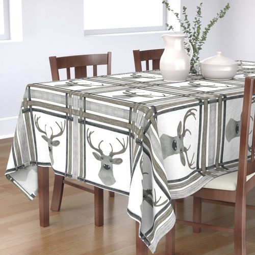 HOME_GOOD_RECTANGULAR_TABLE_CLOTH