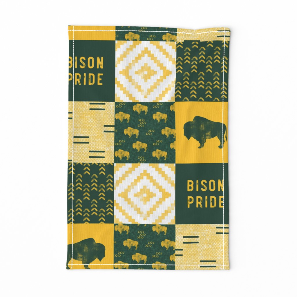 Bison Pride Patchwork - buffalo on green  linen - gold C18BS