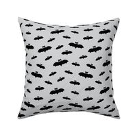 tiny bats light grey 60% smaller » halloween