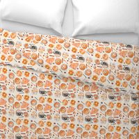 7" Pumpkin Spice // White Linen