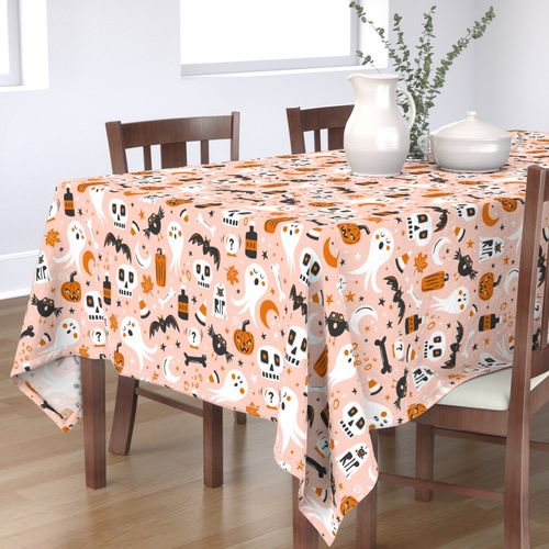 HOME_GOOD_RECTANGULAR_TABLE_CLOTH