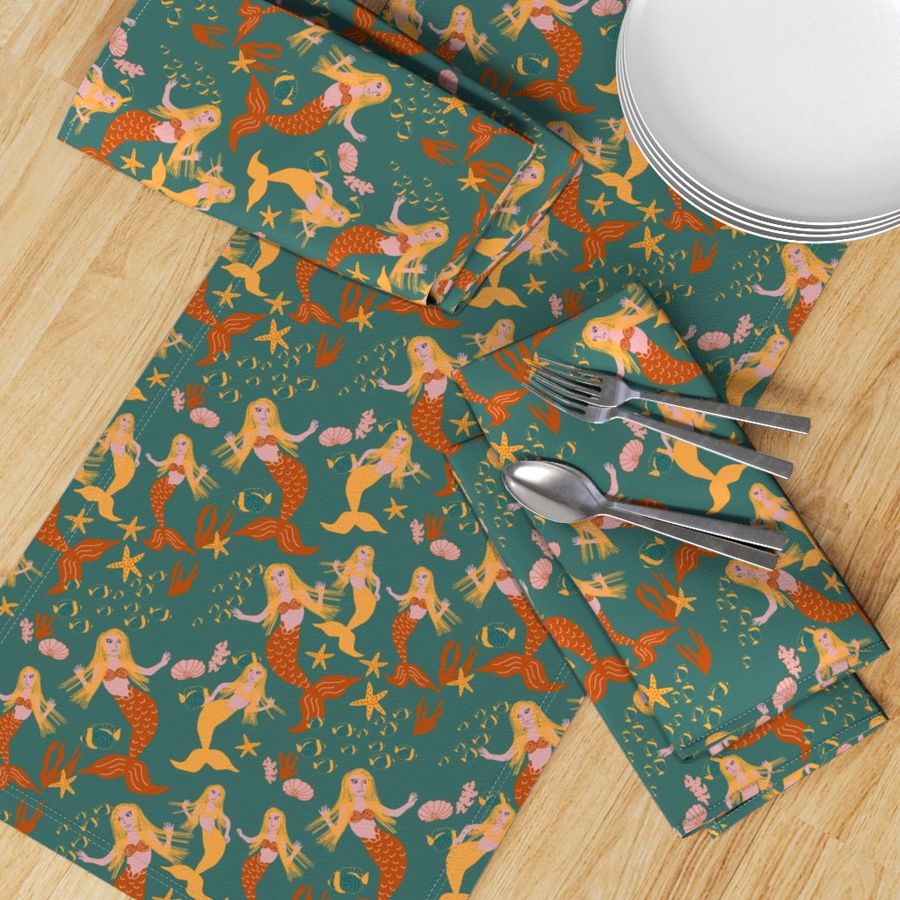 HOME_GOOD_TABLE_RUNNER