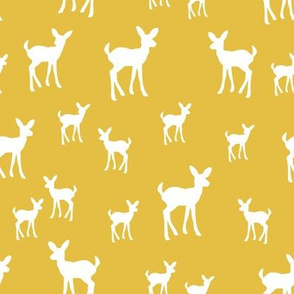 Deers on yellow