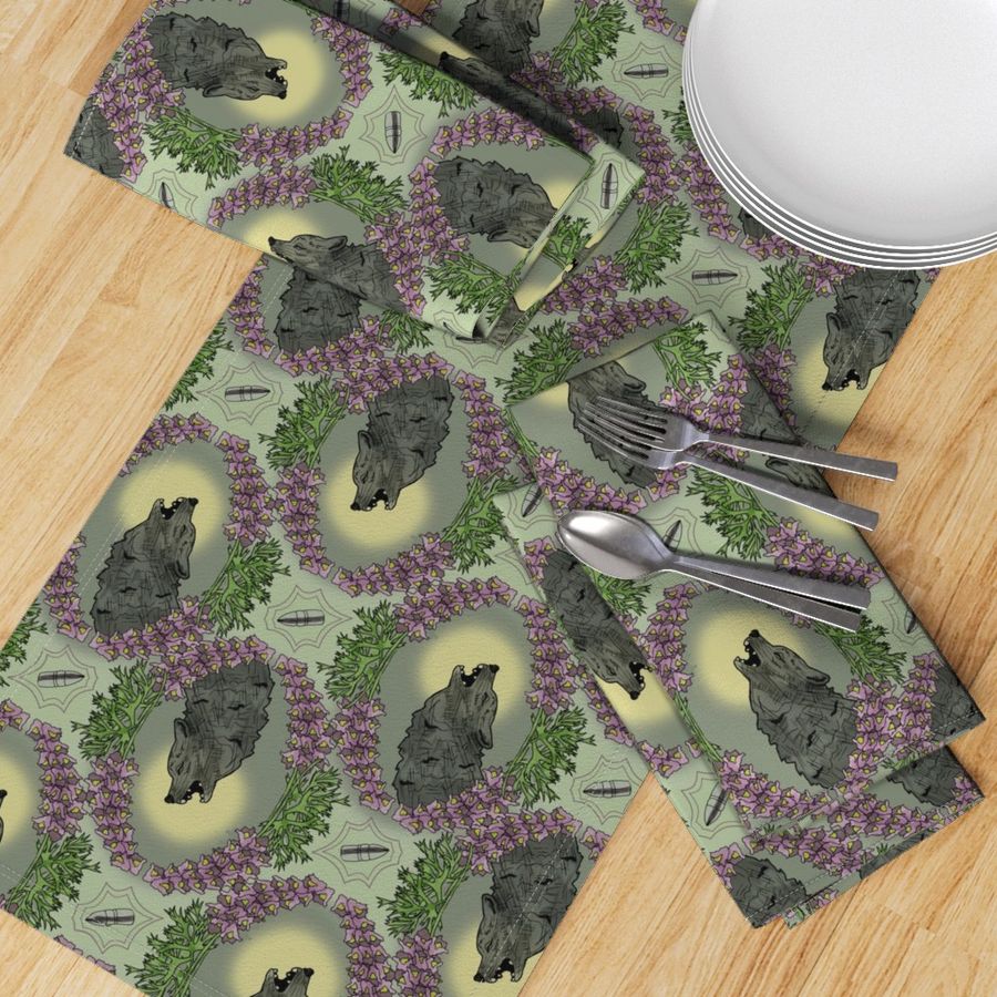 HOME_GOOD_TABLE_RUNNER