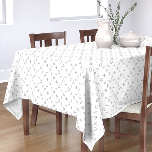 HOME_GOOD_RECTANGULAR_TABLE_CLOTH