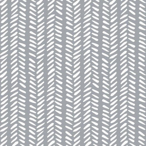 White Hand-Drawn Herringbone Pattern on Light Grey Background, Medium Scale 10,5 x 10,5 in