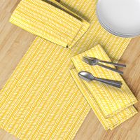 White Hand-Drawn Herringbone Pattern on Yellow Background, Medium Scale 10,5 x 10,5 in