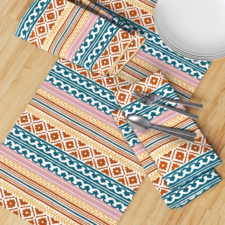 HOME_GOOD_TABLE_RUNNER