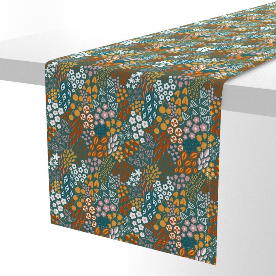 HOME_GOOD_TABLE_RUNNER