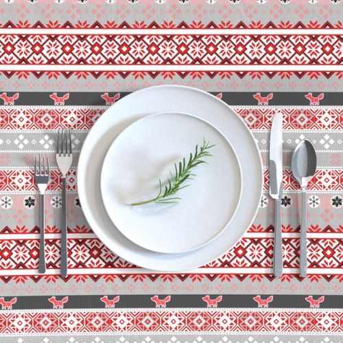 HOME_GOOD_RECTANGULAR_TABLE_CLOTH