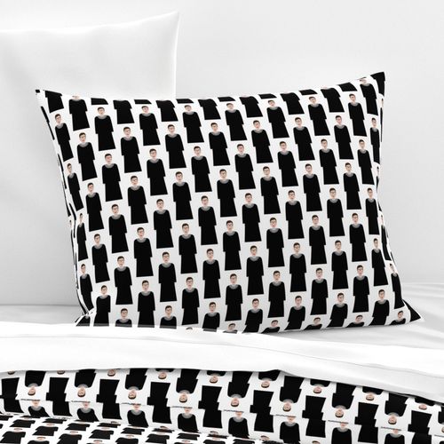 HOME_GOOD_STANDARD_PILLOW_SHAM