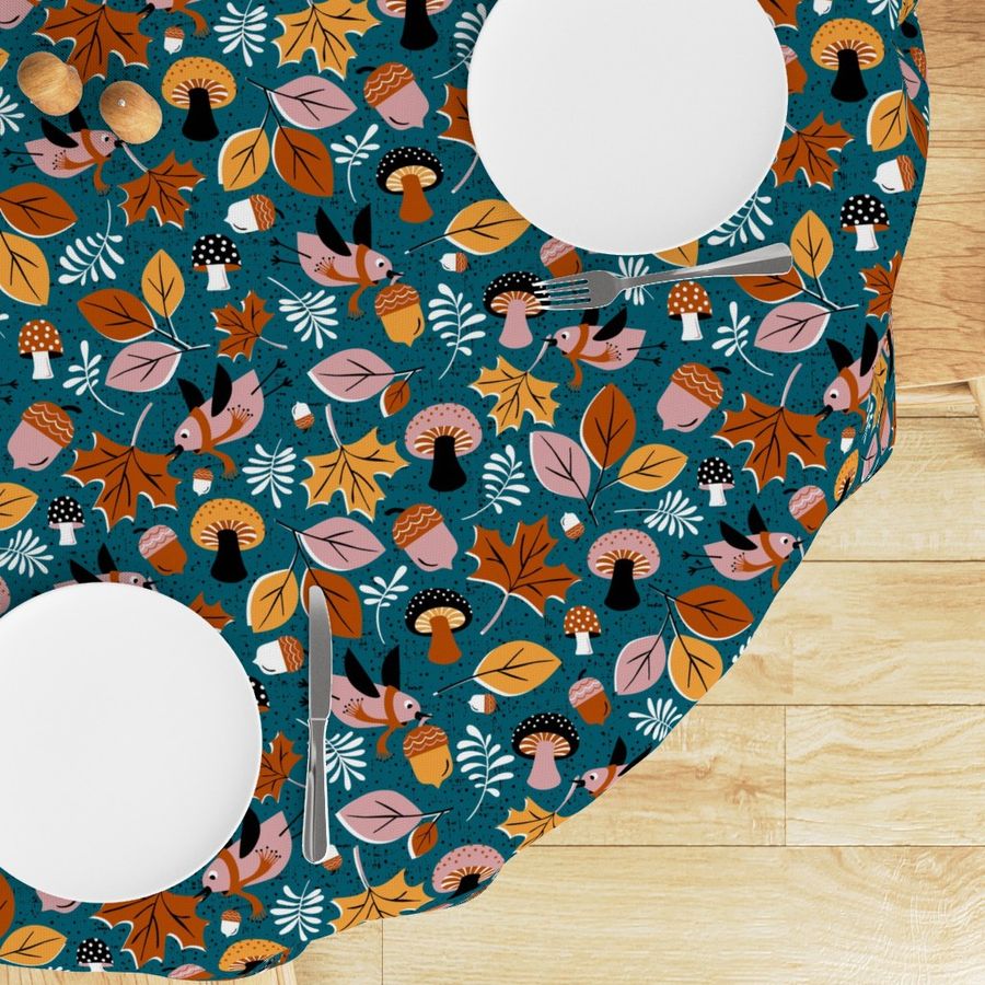 HOME_GOOD_ROUND_TABLE_CLOTH