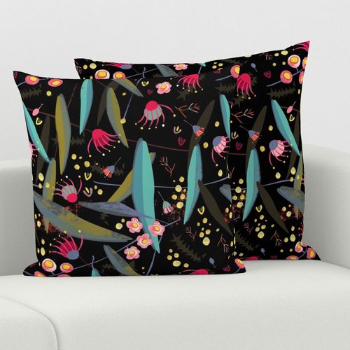 HOME_GOOD_SQUARE_THROW_PILLOW