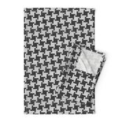 Black and White Diagonal Houndstooth Plaid