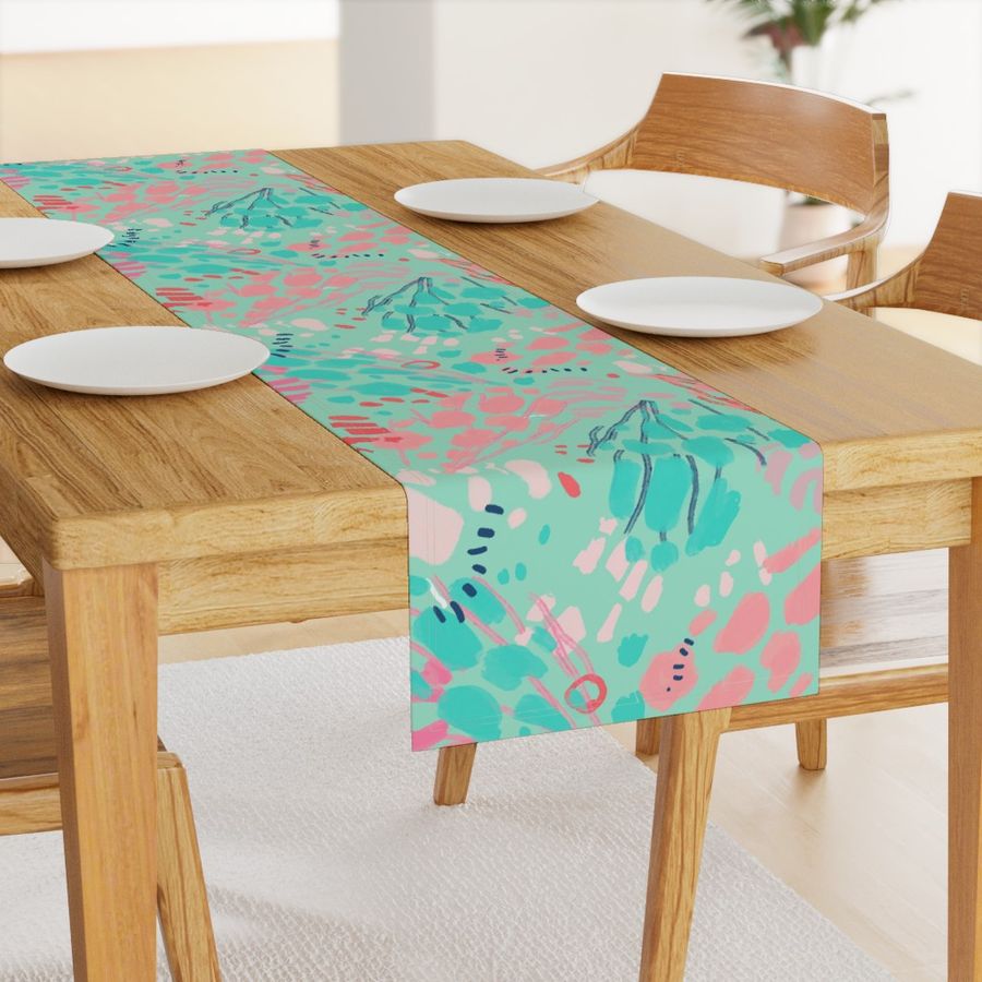 HOME_GOOD_TABLE_RUNNER