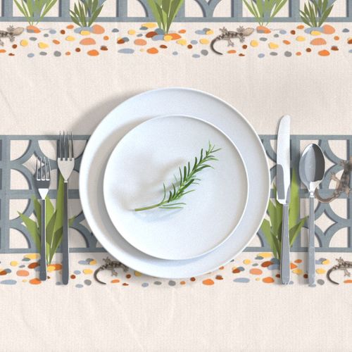 HOME_GOOD_RECTANGULAR_TABLE_CLOTH