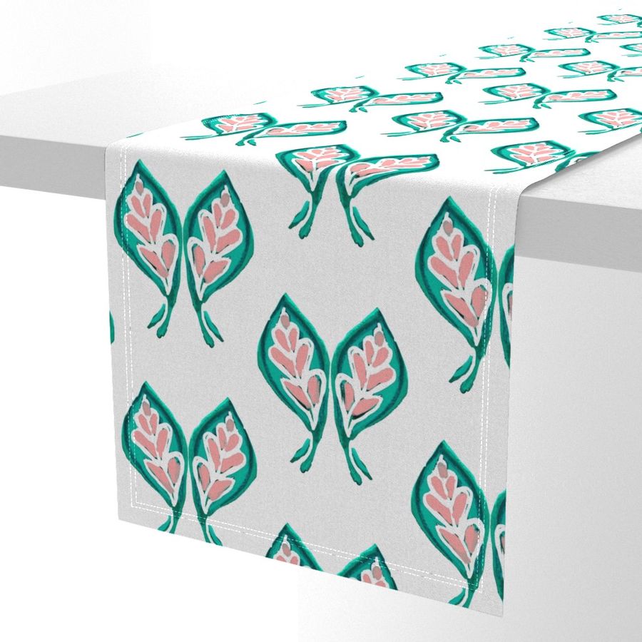 HOME_GOOD_TABLE_RUNNER