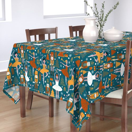 HOME_GOOD_RECTANGULAR_TABLE_CLOTH