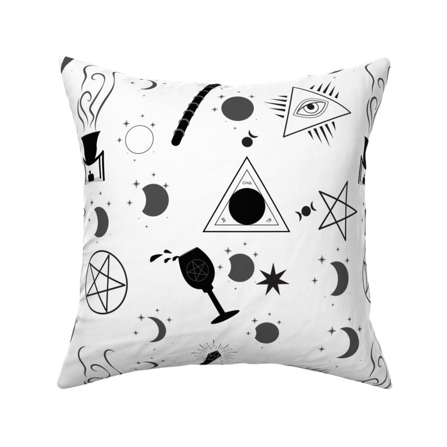 HOME_GOOD_SQUARE_THROW_PILLOW