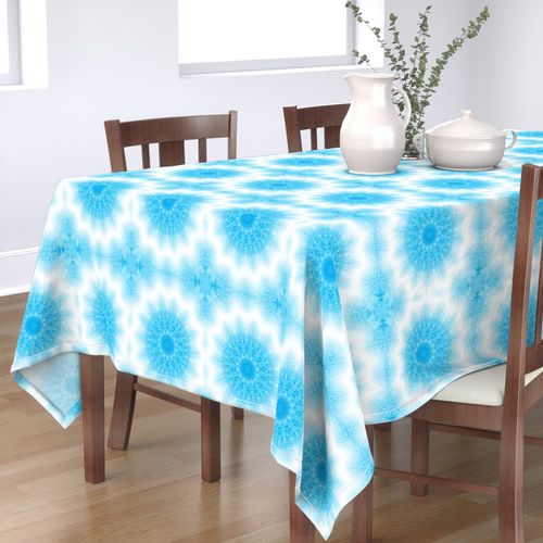 HOME_GOOD_RECTANGULAR_TABLE_CLOTH