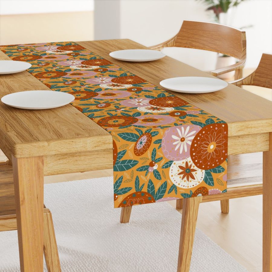 HOME_GOOD_TABLE_RUNNER