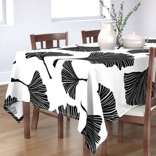 HOME_GOOD_RECTANGULAR_TABLE_CLOTH