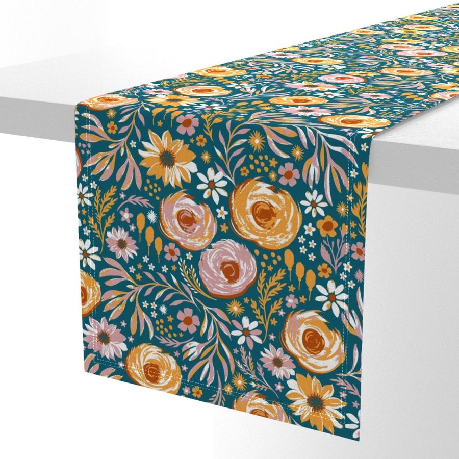 HOME_GOOD_TABLE_RUNNER