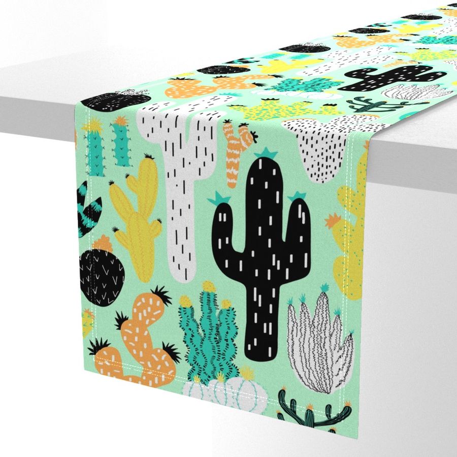 HOME_GOOD_TABLE_RUNNER