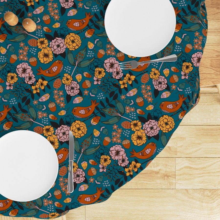 HOME_GOOD_ROUND_TABLE_CLOTH