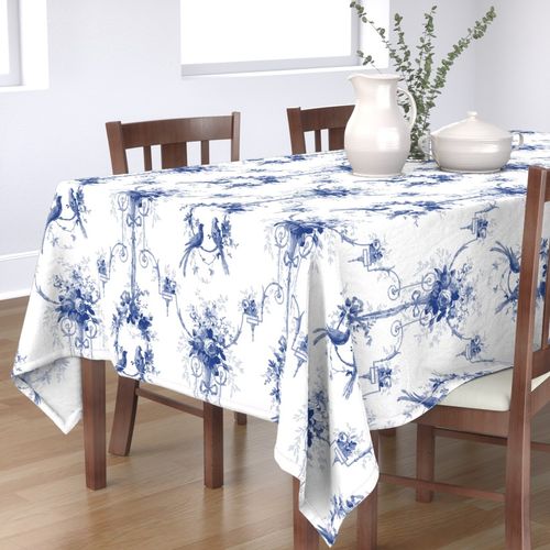 HOME_GOOD_RECTANGULAR_TABLE_CLOTH