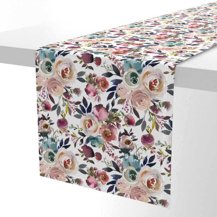 HOME_GOOD_TABLE_RUNNER