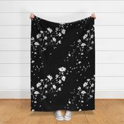 Large Breezy Hand-Painted Daisies | Black White