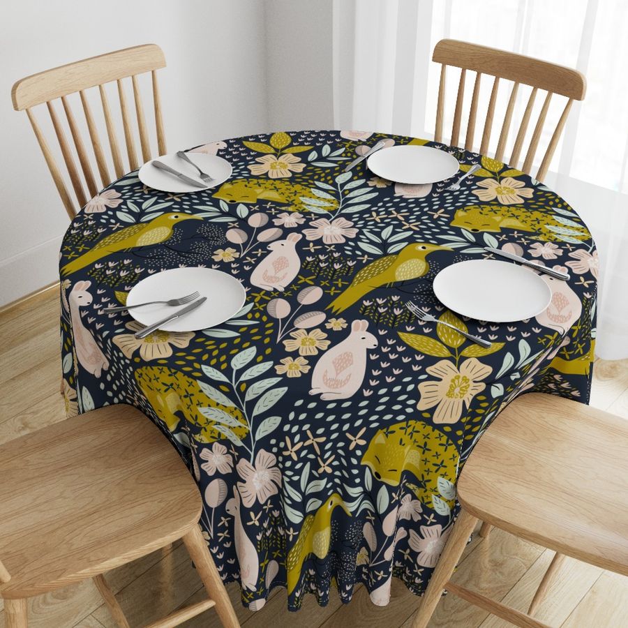 HOME_GOOD_ROUND_TABLE_CLOTH