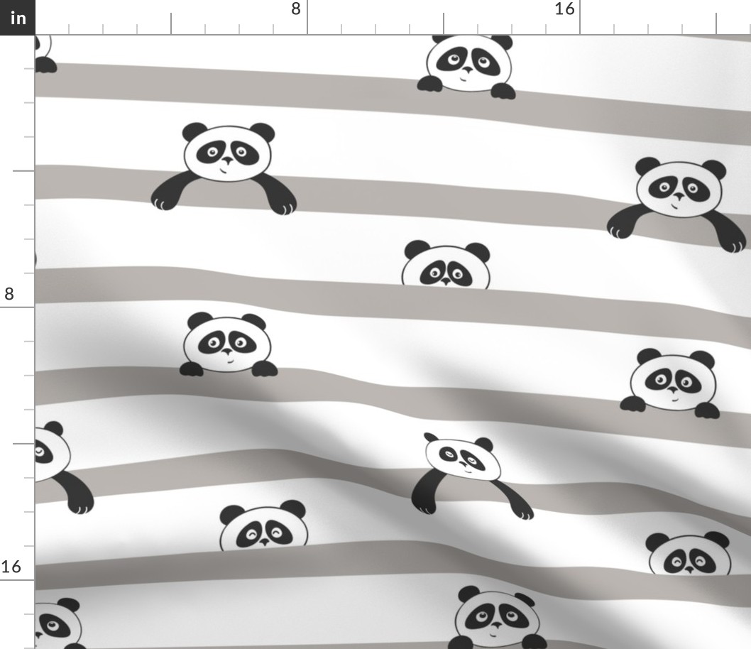 peekaboo panda
