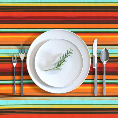 HOME_GOOD_RECTANGULAR_TABLE_CLOTH