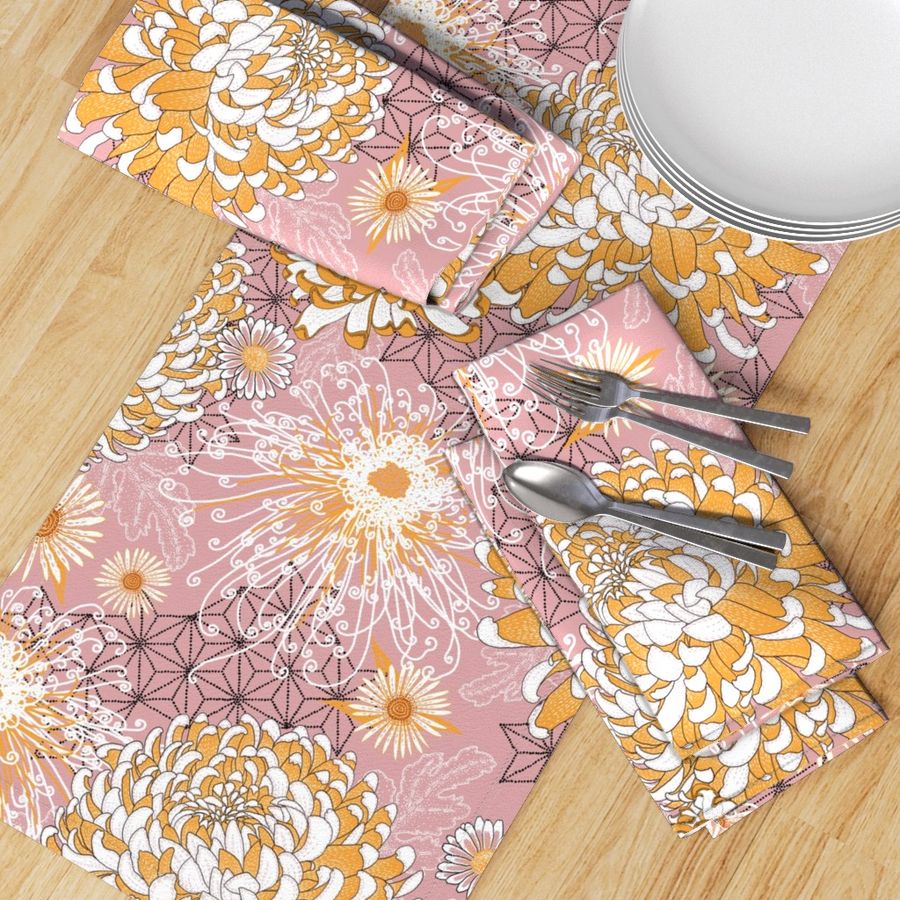 HOME_GOOD_TABLE_RUNNER