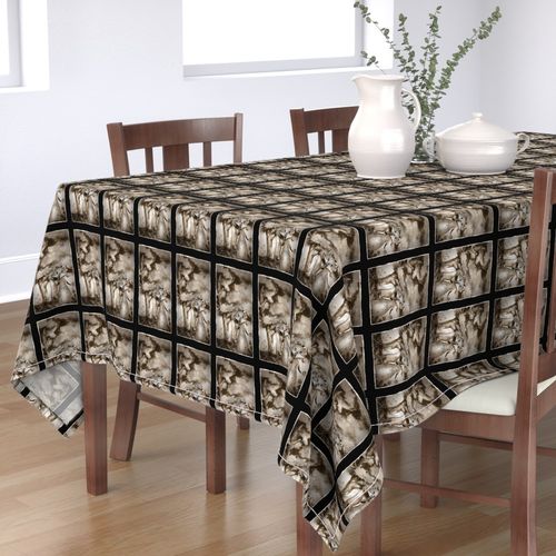 HOME_GOOD_RECTANGULAR_TABLE_CLOTH