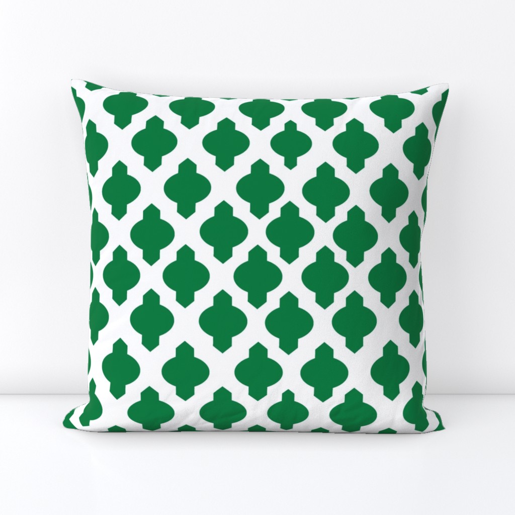 Moroccan Ogee Damask // Kelly Green