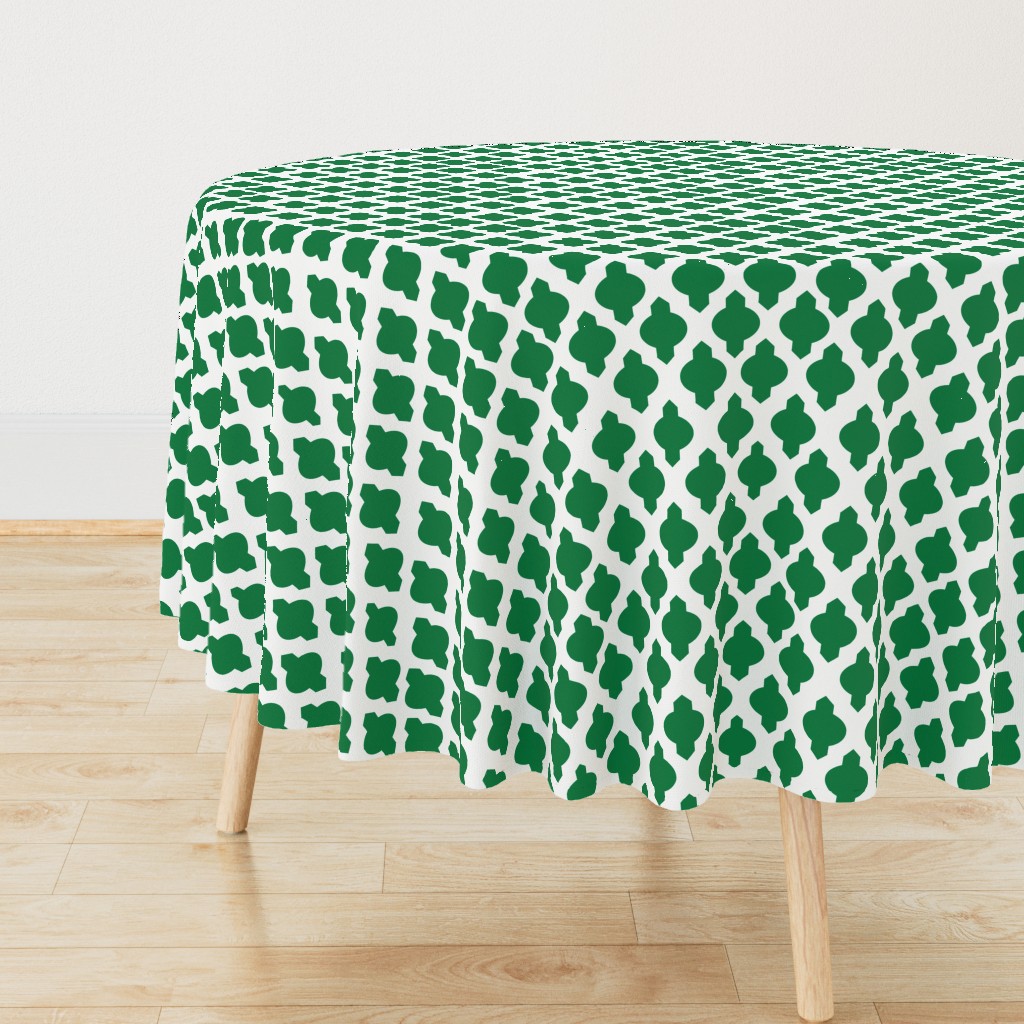 Moroccan Ogee Damask // Kelly Green