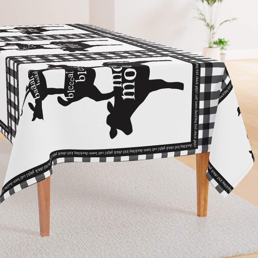 HOME_GOOD_RECTANGULAR_TABLE_CLOTH