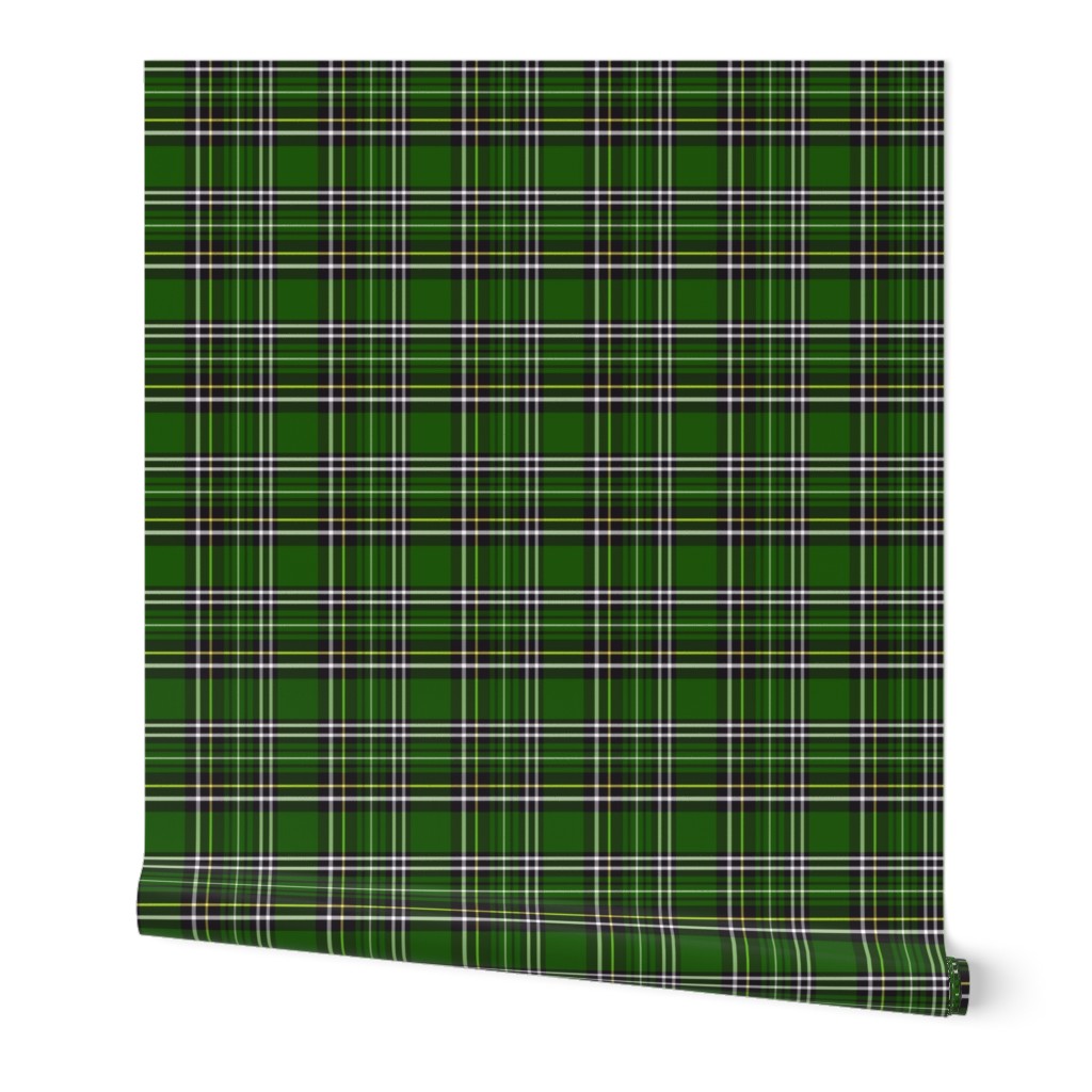 green and black tartan plaid 4x4