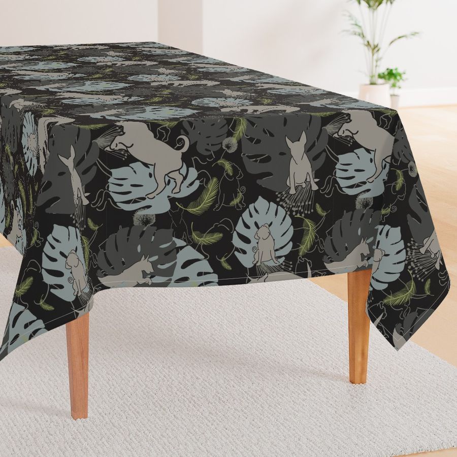 HOME_GOOD_RECTANGULAR_TABLE_CLOTH