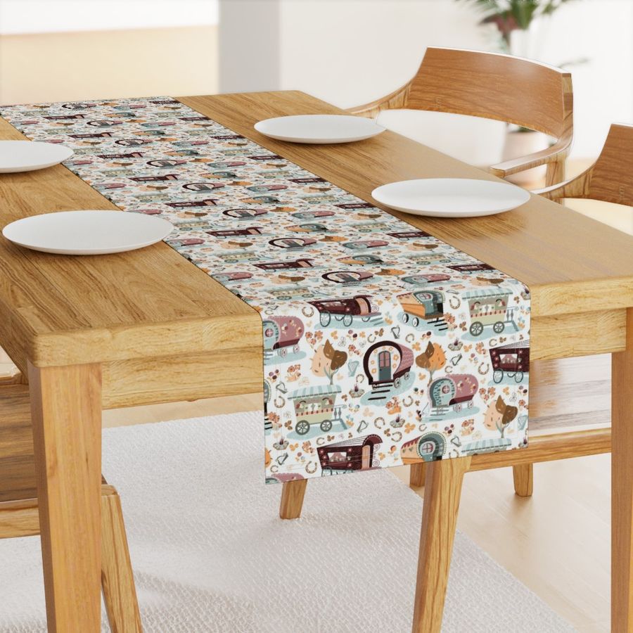 HOME_GOOD_TABLE_RUNNER