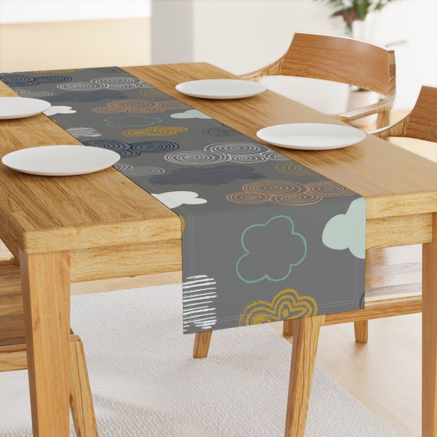 HOME_GOOD_TABLE_RUNNER