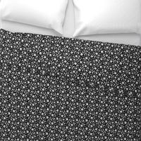 Classic Chinese Flower Pattern Black White