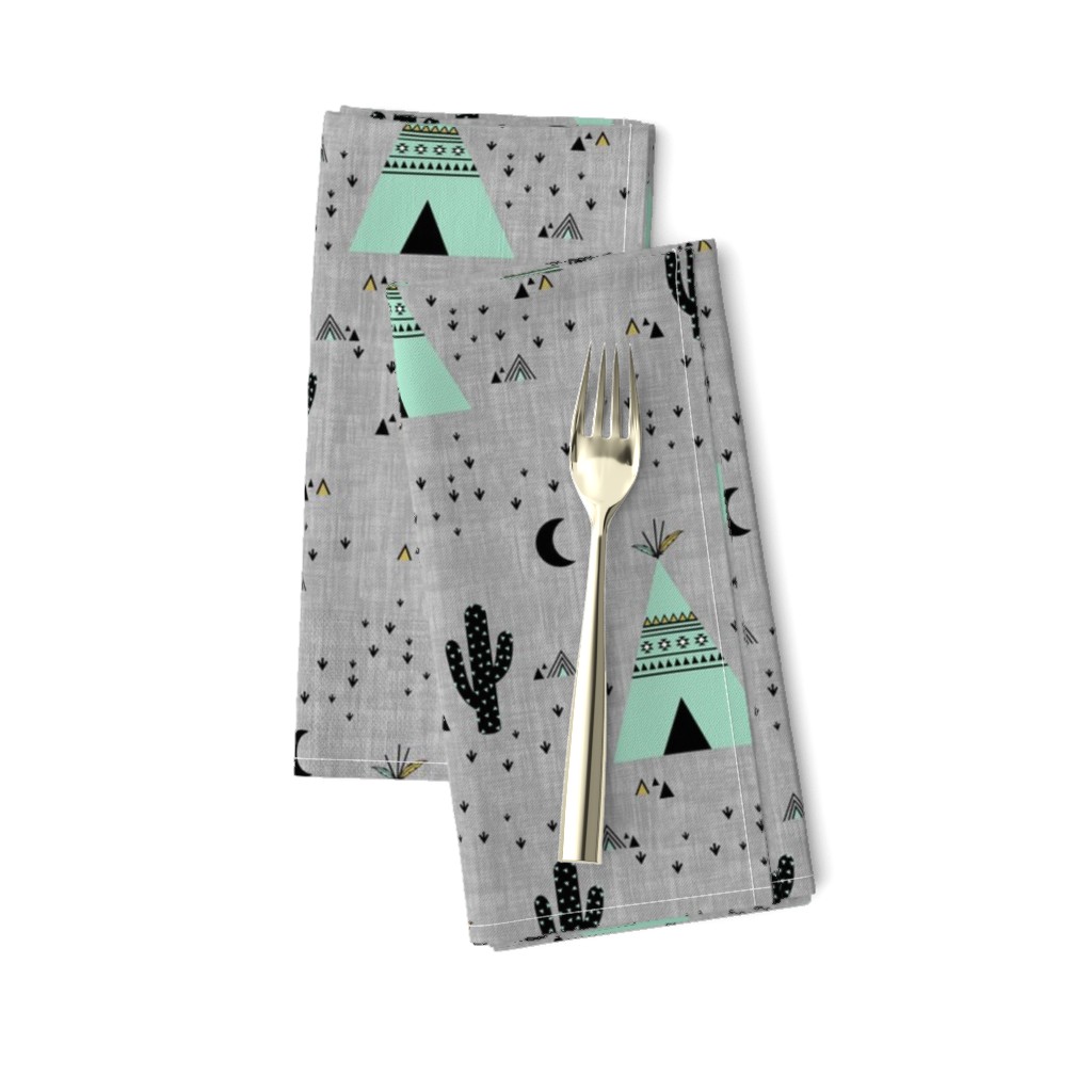 Teepee Mint - Gray Texture